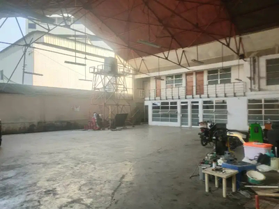 Dibawah Njop Tanah Bangunan Ex Showroom di Gunung Sahari Jakpus