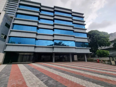 Dijual Gedung Siap Pakai Lokasi Strategis di Pondok Pinang