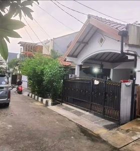 Dijual Rumah 1.5 Lantai Perumahan Pondok Timur Mas Galaxy Kota Bekasi