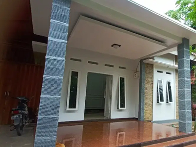 DIJUAL RUMAH BARU MEWAH MINIMALIS KOTA SERANG 5 MENIT DARI ALUN-ALUN