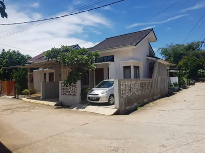 Dijual Rumah di Cinangka Sawangan Depok. Bebas Banjir, Posisi Hoek.