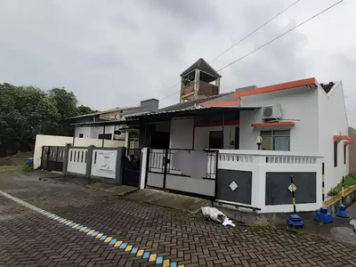 Dijual rumah di Singa Pedurungan Semarang