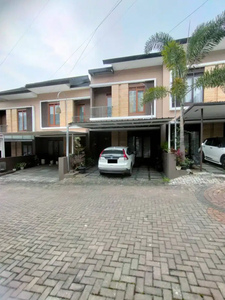 Dijual Rumah Minimalis Kawasan Komplek Elit di Gegerkalong