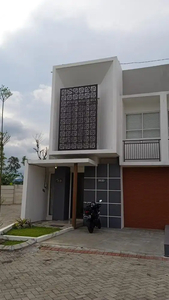 Disewa/kontrak rumah Srimaya