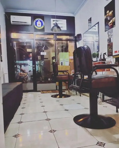 DISEWAKAN PAKET TEMPAT USAHA BARBERSHOP SIAP CUAN