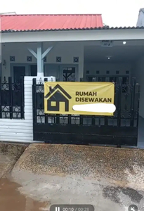 Disewakan rumah lokasi dekat Terminal Pulo Gebang & Stasiun Cakung