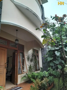 HN | Dijual Rumah Asri di Bintaro Jaya Sektor 9