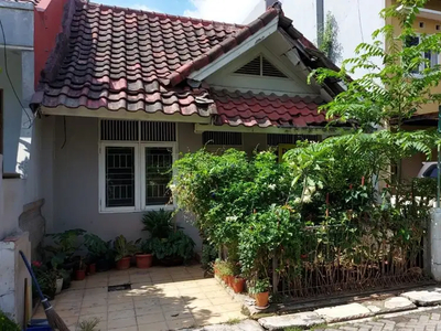 MURAHH Rumah Cakep Lingkungan Bagus di Komp Griya Bintara Indah