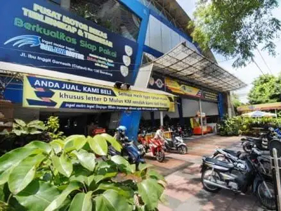 Ruang Usaha Gudang Showroom Tengah Kota Bandung