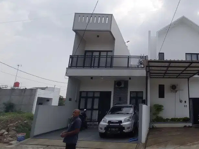 Rumah 2 Lantai Bekasi Barat Dekat Grand Galaxy Park Bekasi Murah Nego