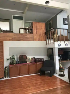 Rumah cantik rapih lingkungan tenang hrg murah