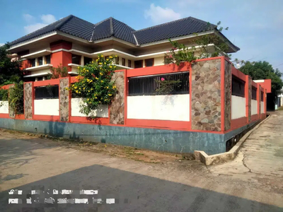 Rumah dalam Kompleks Ambarapura, Kodau, Jatimekar, Kota Bekasi