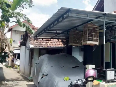 Rumah dekat Pasar Buah dan UMY Gamping Yogyakarta