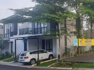 Rumah dijual dengan 4 kamar tidur di Ciputat, Banten Harvest Residence
