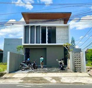 RUMAH KOST BESAR BARU 2 LANTAI LETAK STRATEGIS