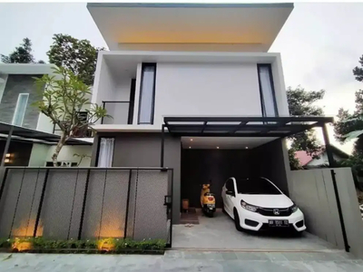 RUMAH KOST SIAP HUNI DESAIN MODERN ISTUMEWAH