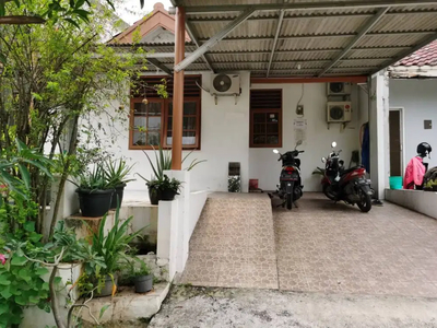 Rumah Kostan ada 14 kamar, dekat Lippo Cikarang, Kab. Bekasi