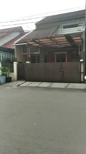 Rumah Megah Nyaman Komplek Puri Dago Antapani Bandung