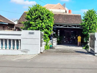 Rumah Minggiran Jogja Dekat Mantrijeron, Jl Bantul, Masjid Jogokaryan