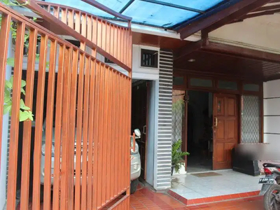 Rumah Tinggal Di Pejaten Barat Jakarta Selatan