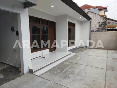 Sewa Kosongan Rumah Sederhana 1 Lantai 3 Kamar Siap Huni Renon