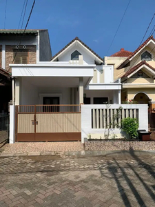 Turun Harga Rumah Minimalis Siap Huni di Villa Bintaro Sektor 9