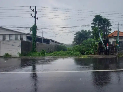 Disewakan Tanah 0 Jalan Raya Menganti Gresik, Row jalan Lebar