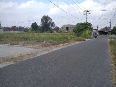 Tanah SHM Jalan Palagan Pinggir Jalan Aspal