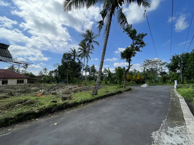 Tanah View Merapi, Utara Kampus UII Jogja