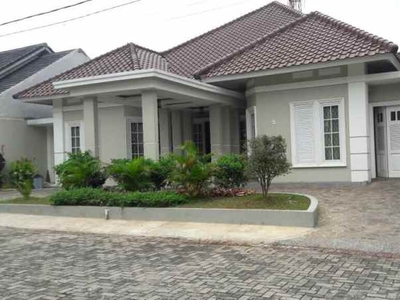 Dijual Rumah Lokasi Strategis Di Cipayung Cipayung Jakarta Timur