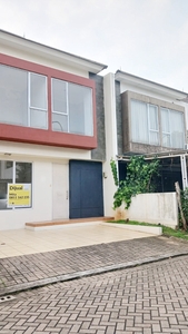 Dijual Rumah di Fortune Terrace Graha Raya Bintaro