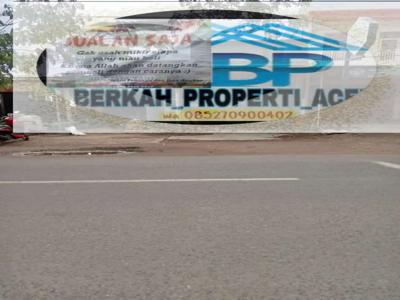 Toko di jln malahayati desa cadek kecamatan Baitussalam Aceh besar