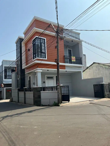 Rumah minimalis hook 2 lantai di Rangkapan Jaya Baru Depok