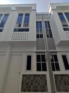 rumah murah baru 2 lantai di Sunter agung Tanjung Priok Jakarta Utara