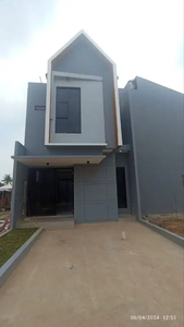 Rumah Readystok Siap Huni Di Pondok Kelapa Jaktim,150m Ke Kalimalang