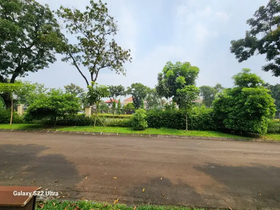 Tanah lokasi strategis cluster depan taman kota BSD Tangerang