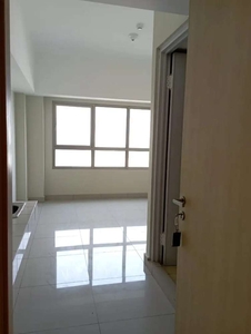 Apartemen di sewakan tipe studio Lt.10, Twr Freesia, Summarecon Bekasi