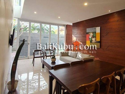 Balikubu.com Amr.074 Villa For Yearly Rent 3 Bedrooms In Umalas Kelecung, Kerobokan Kelod