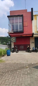 Di Jual Ruko Komersil Posisi Hoek ex.Cafe di Metland Transyogi Cileung