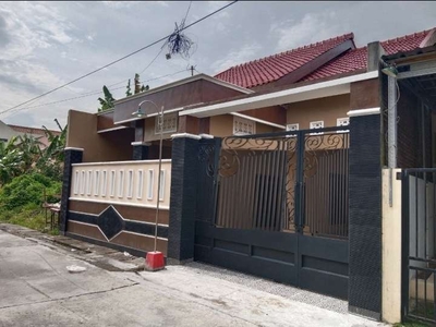 Di Sewa Rumah nyaman