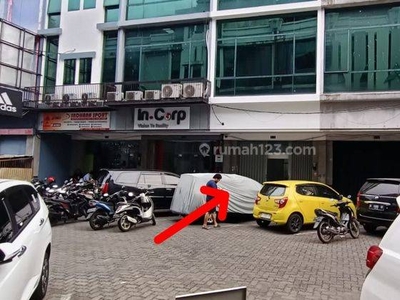 Dijual ruko 4 lantai di tengah kota Semarang