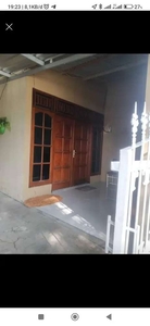 Dikontrakkan rumah semi furnished