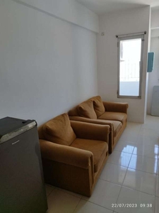 disewakan apartemen puncak Kertajaya 2 br furnished biasa