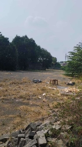 Disewakan lahan parkir lokasi strategis di jalan raya Bintaro Jaksel