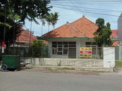 Disewakan Rumah Tengah Kota Di Jl. Pringgading, Semarang