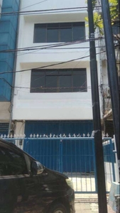 Diual Ruko Bangunan 3 Lantai Di Raya Ngagel Selatan Surabaya KT