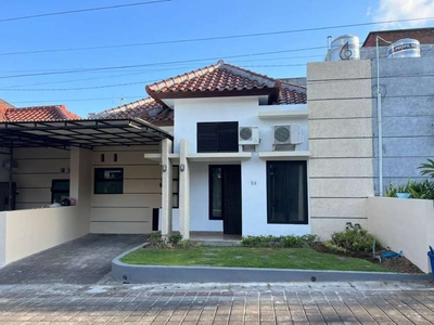 Kontrak / Sewa Rumah Lokasi premium Jln. Gn Sanghyang / area Kerobokan