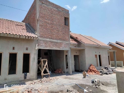 Kost 2 Lantai Proses Finishing dekat IAIN di Kartasura Sukoharjo (AT)