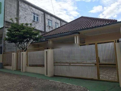 Rumah 2 lantai di Transad Jatiranggon Bekasi