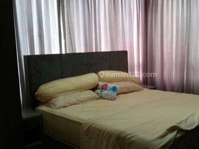 Sewa Apartemen Denpasar Residence 2 Bedrom Lantai Tinggi Furnished